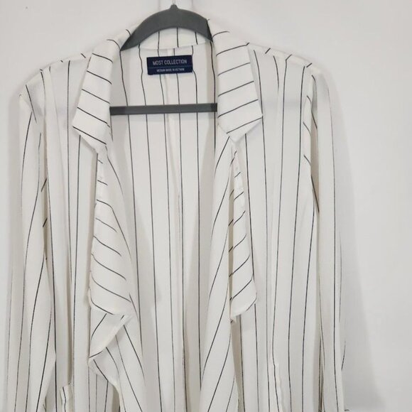 Most Collection Striped‎ Duster in White/Black - Size medium - Picture 2 of 8
